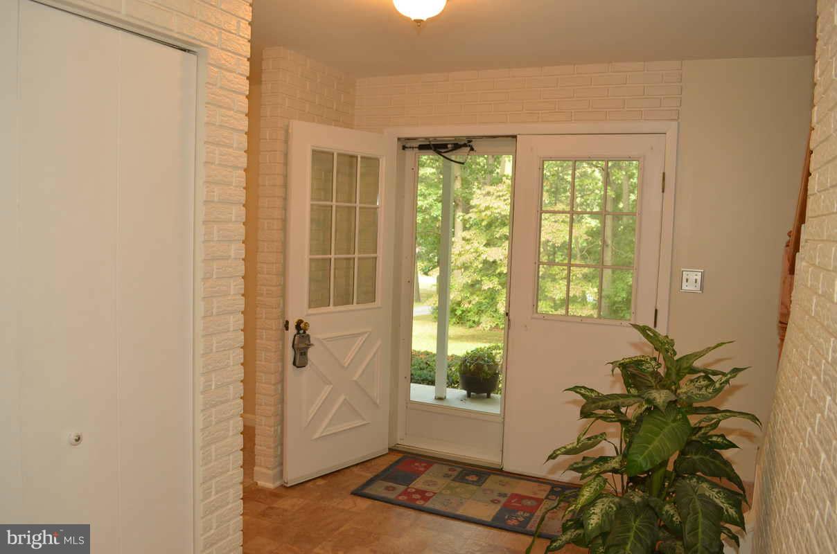 961 Shore Acres Road Arnold, MD 21012 - Photo 3 of 30 Interior (General)