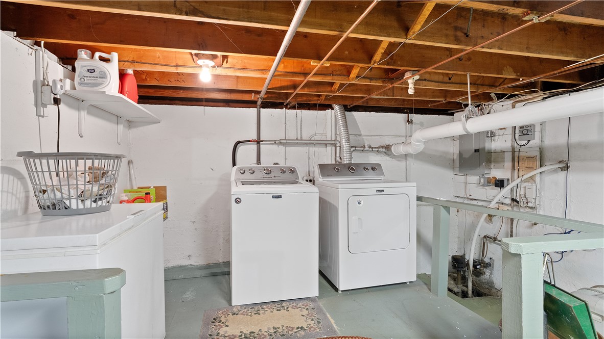 14 Barnes Street Smithfield, RI 02828 - Photo 34 of 44