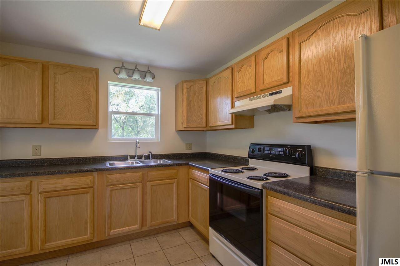 1112 Donnely Road Jackson, MI 49201 - Photo 7 of 17 Photo 7