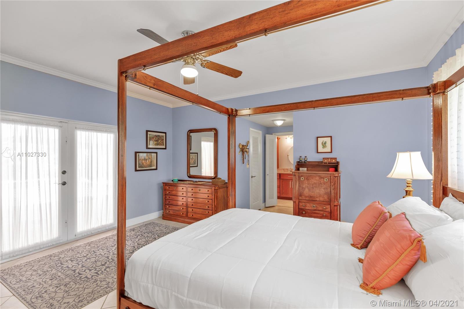 3685 Battersea Road Miami, FL 33133 - Photo 13 of 16 Gallery Image 13