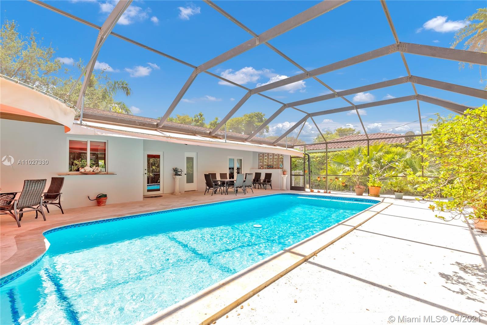 3685 Battersea Road Miami, FL 33133 - Photo 5 of 16 Gallery Image 5