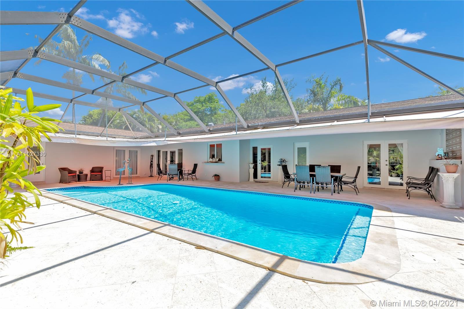 3685 Battersea Road Miami, FL 33133 - Photo 6 of 16 Gallery Image 6