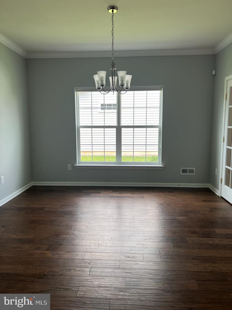 162 Field Loop Glassboro, NJ 08028 - Photo 11 of 15 Dining room
