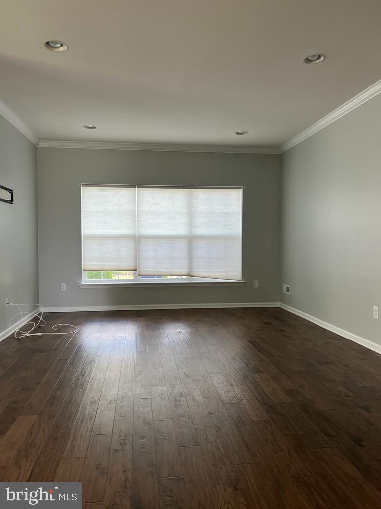 162 Field Loop Glassboro, NJ 08028 - Photo 10 of 15 Living room