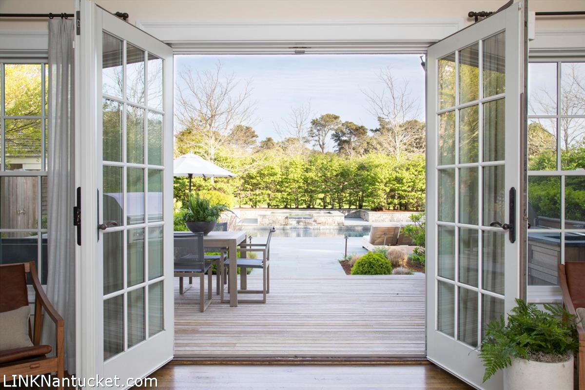 21 Brewster Road Nantucket, MA 02554 - Photo 14 of 35