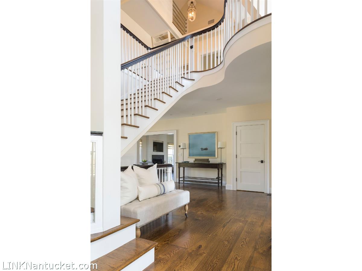 21 Brewster Road Nantucket, MA 02554 - Photo 15 of 35