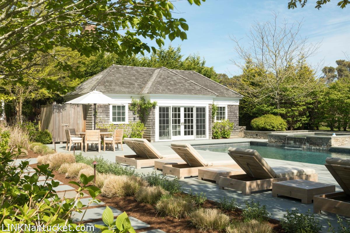 21 Brewster Road Nantucket, MA 02554 - Photo 5 of 35