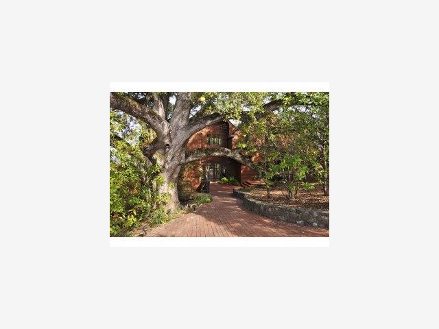 60 Hayfields Road Portola Valley, CA 94028 - Photo 1 of 9 a picture of a person