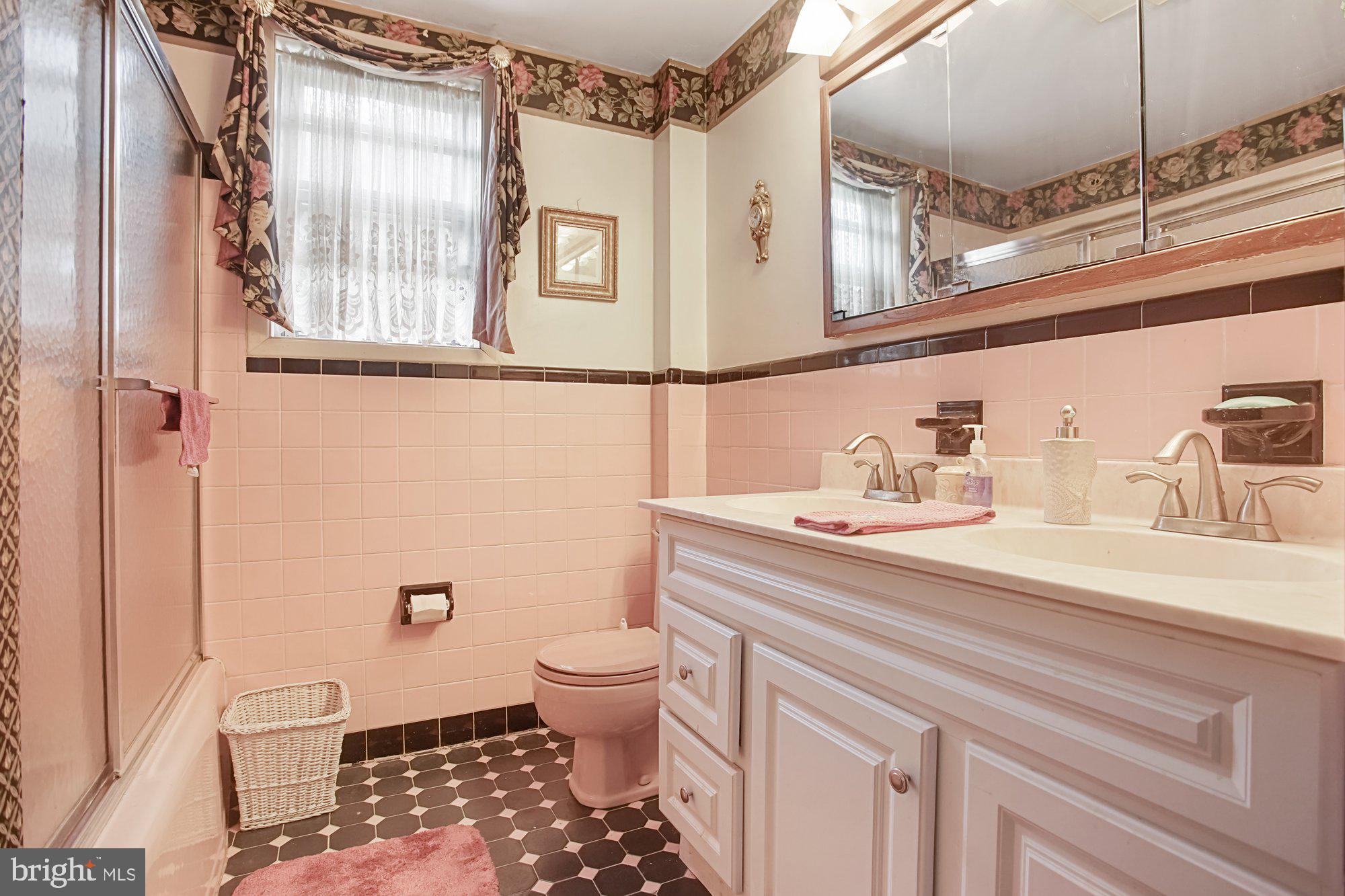 1501 Vernon Road Blue Bell, PA 19422 - Photo 19 of 32 Gallery Image 19
