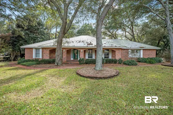 $460,000 | 2146 Club House Drive, Lillian, AL 36549
