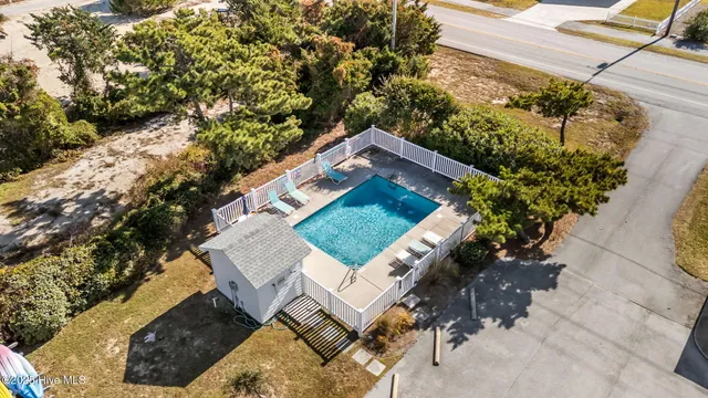 $239,000 | 2306 Emerald Drive, Unit 1, Emerald Isle, NC 28594