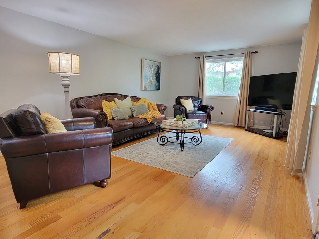 137 Leland Farm Road, Unit 137 Ashland, MA 01721 - Photo 5 of 25 Gallery Image 5
