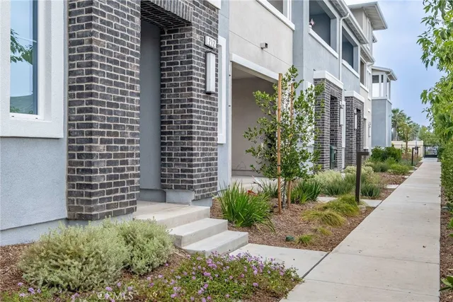 $3,100 | 212 Farley Lane, Pomona, CA 91767