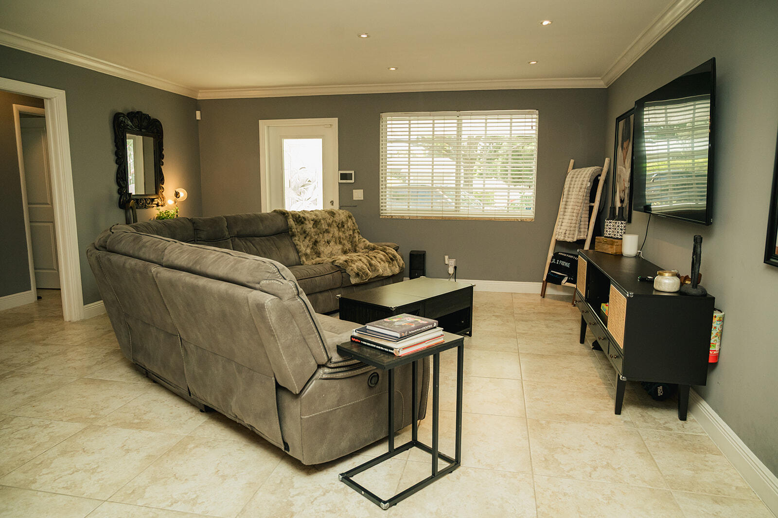 4815 Johnson Street Hollywood, FL 33021 - Photo 16 of 79 DSC_7951