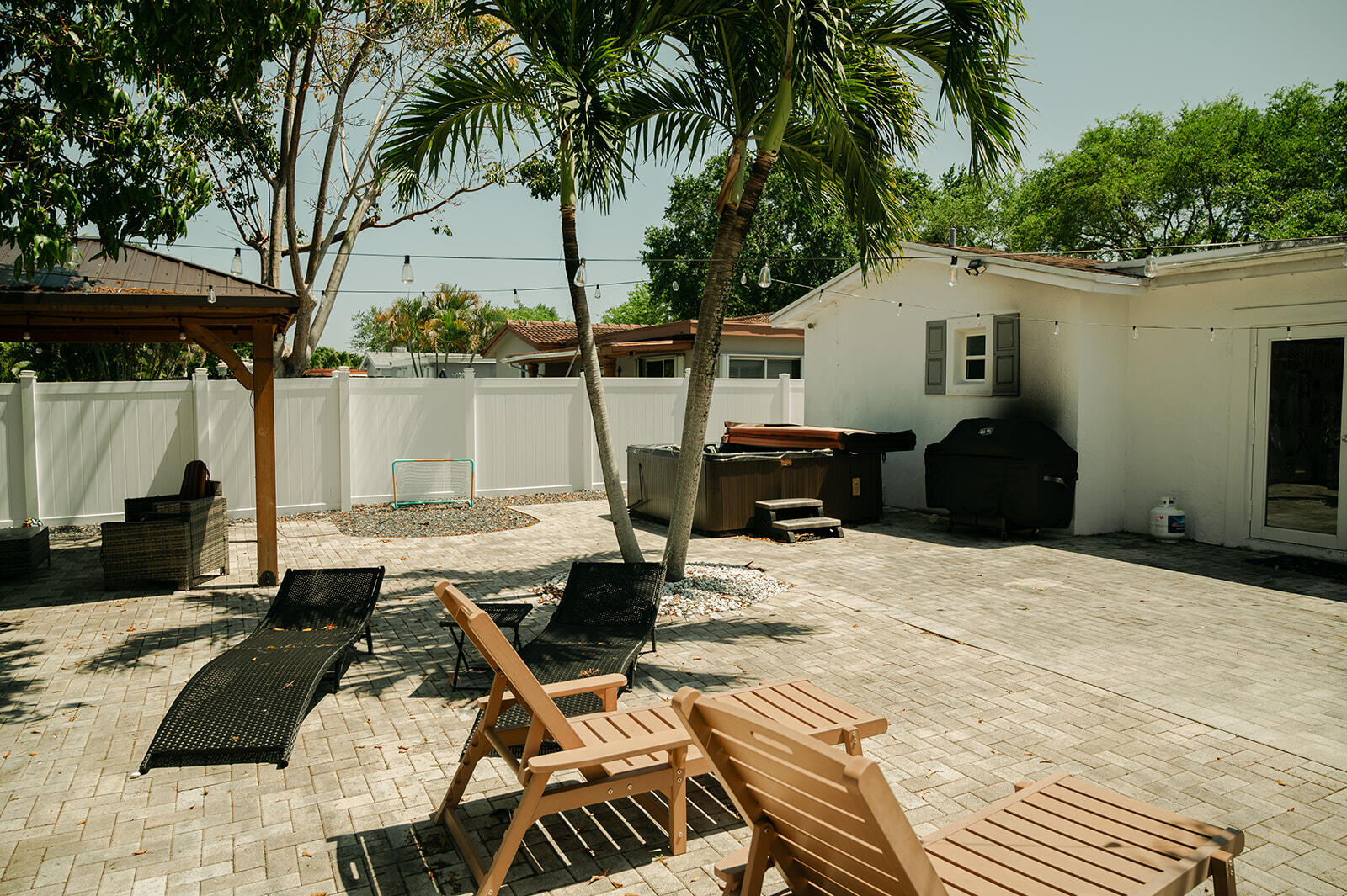 4815 Johnson Street Hollywood, FL 33021 - Photo 32 of 79 DSC_8106