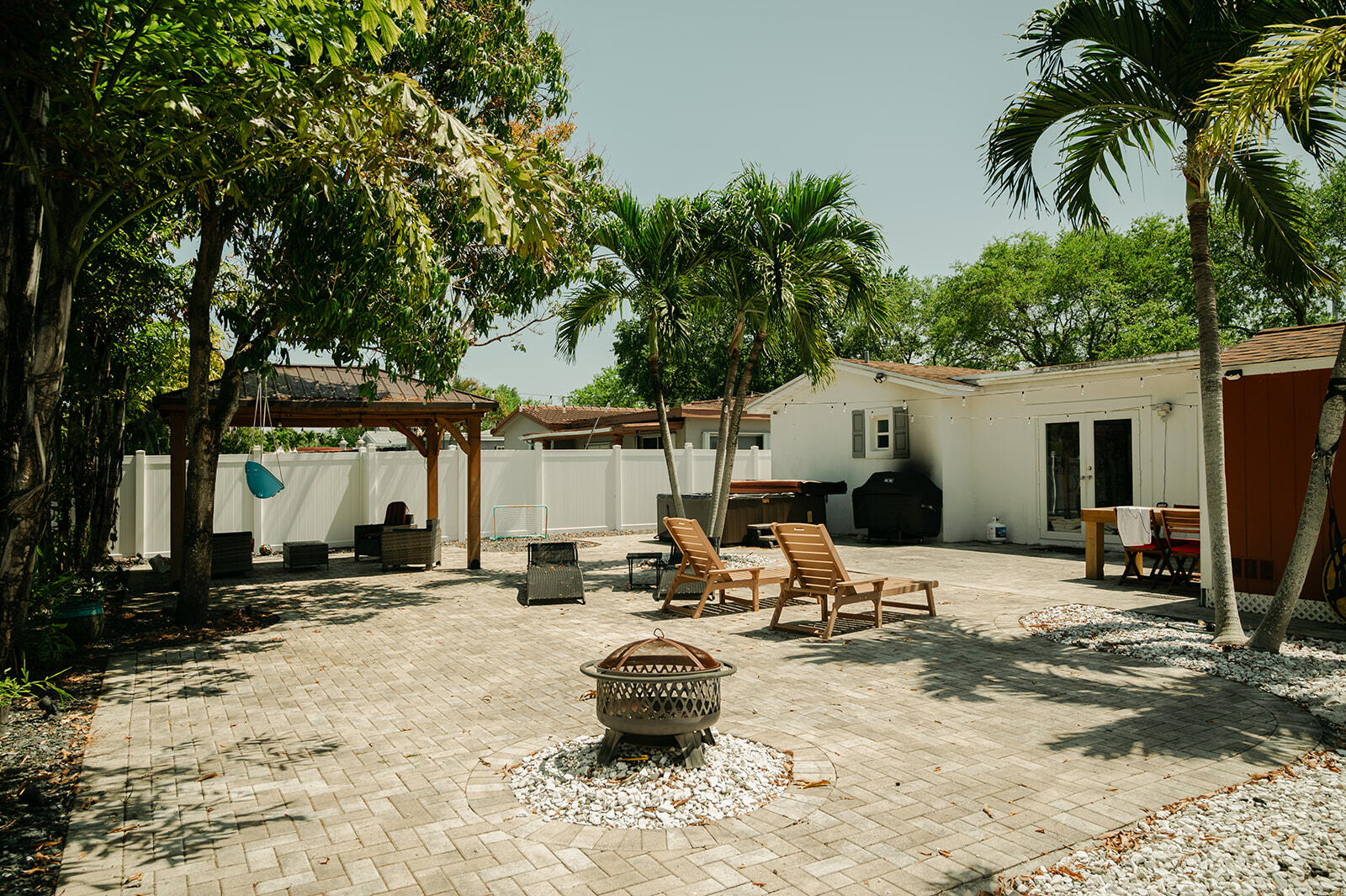 4815 Johnson Street Hollywood, FL 33021 - Photo 36 of 79 DSC_8100