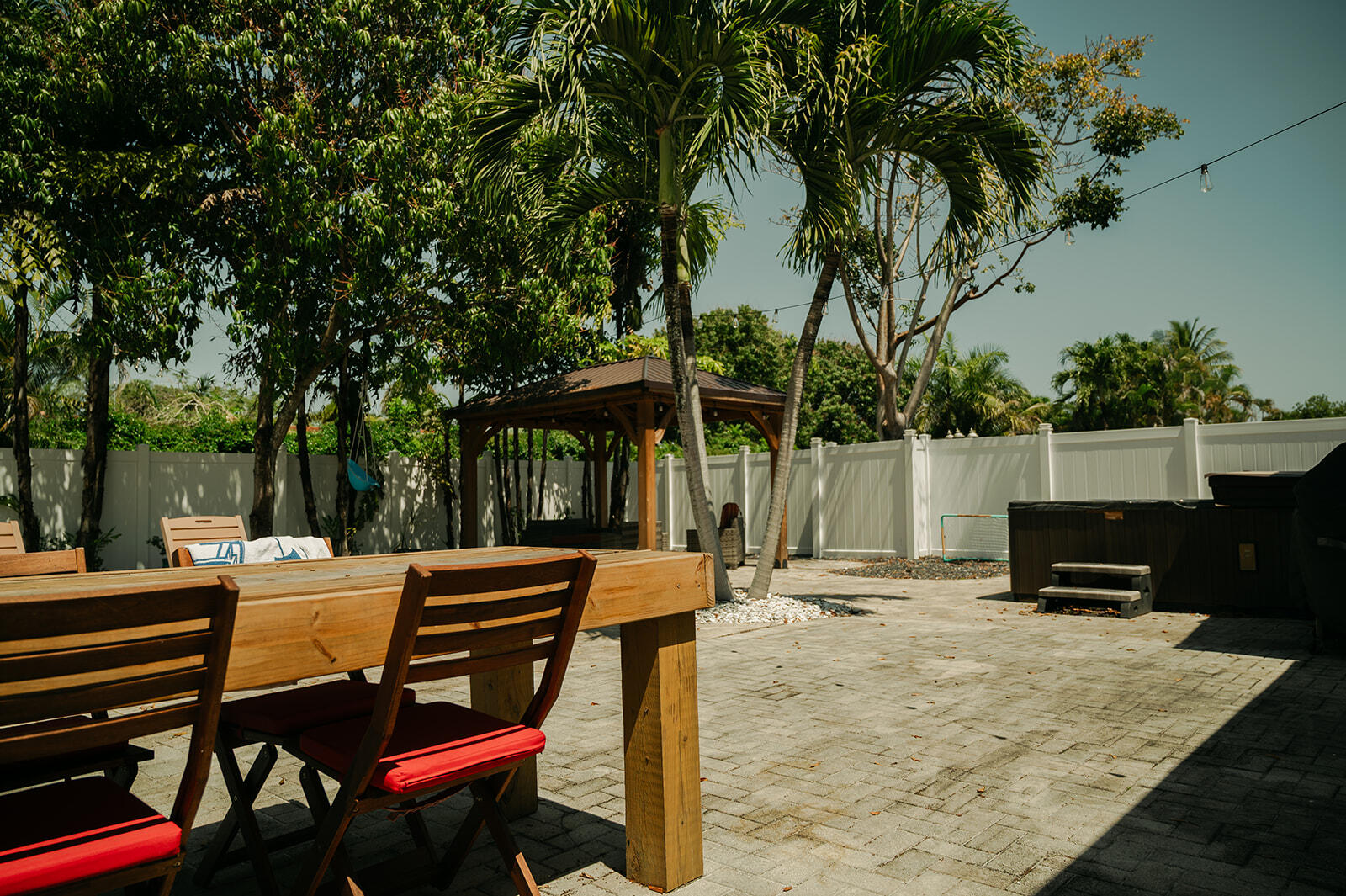 4815 Johnson Street Hollywood, FL 33021 - Photo 4 of 79 DSC_8089