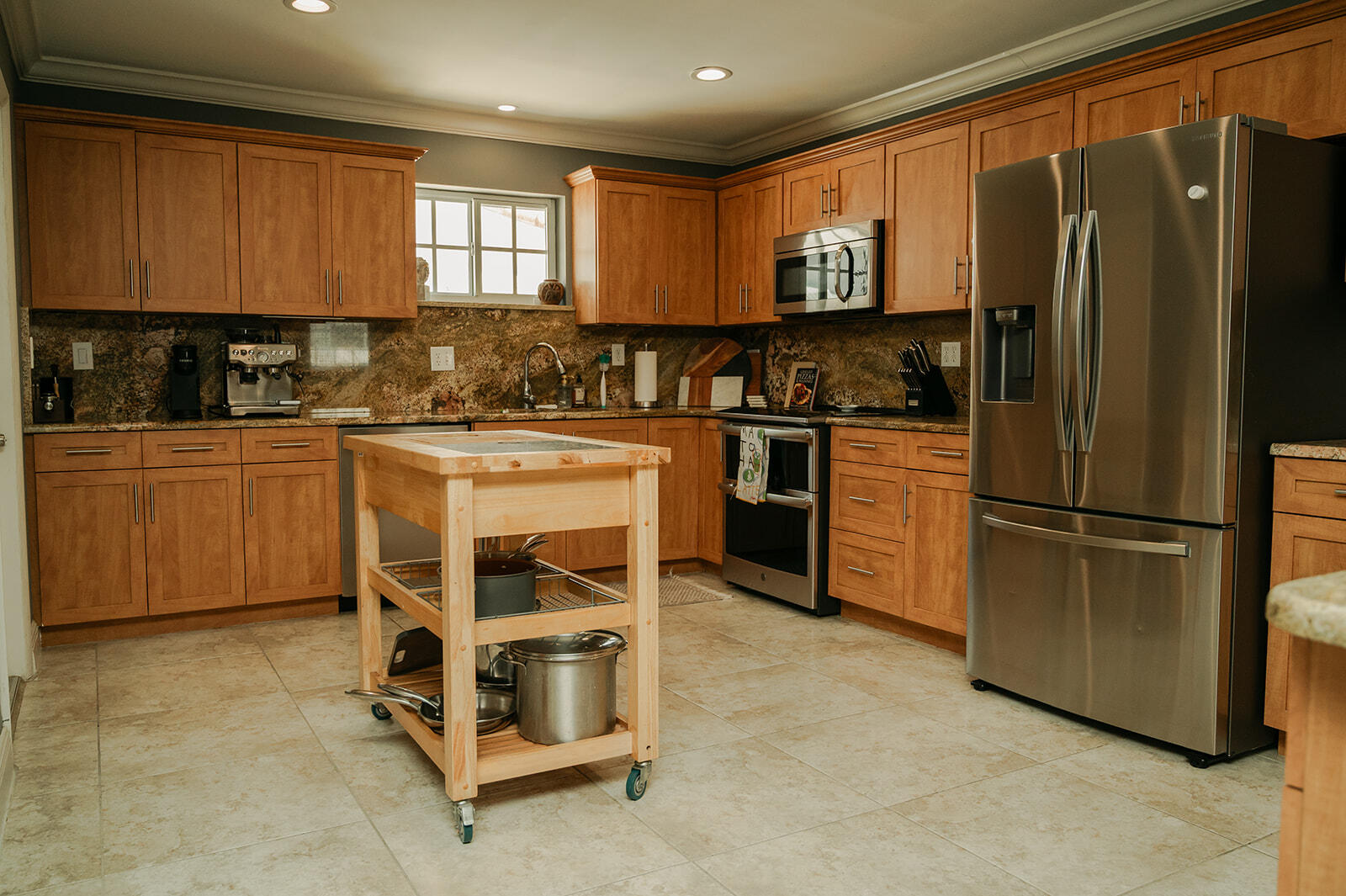 4815 Johnson Street Hollywood, FL 33021 - Photo 10 of 79 DSC_7799