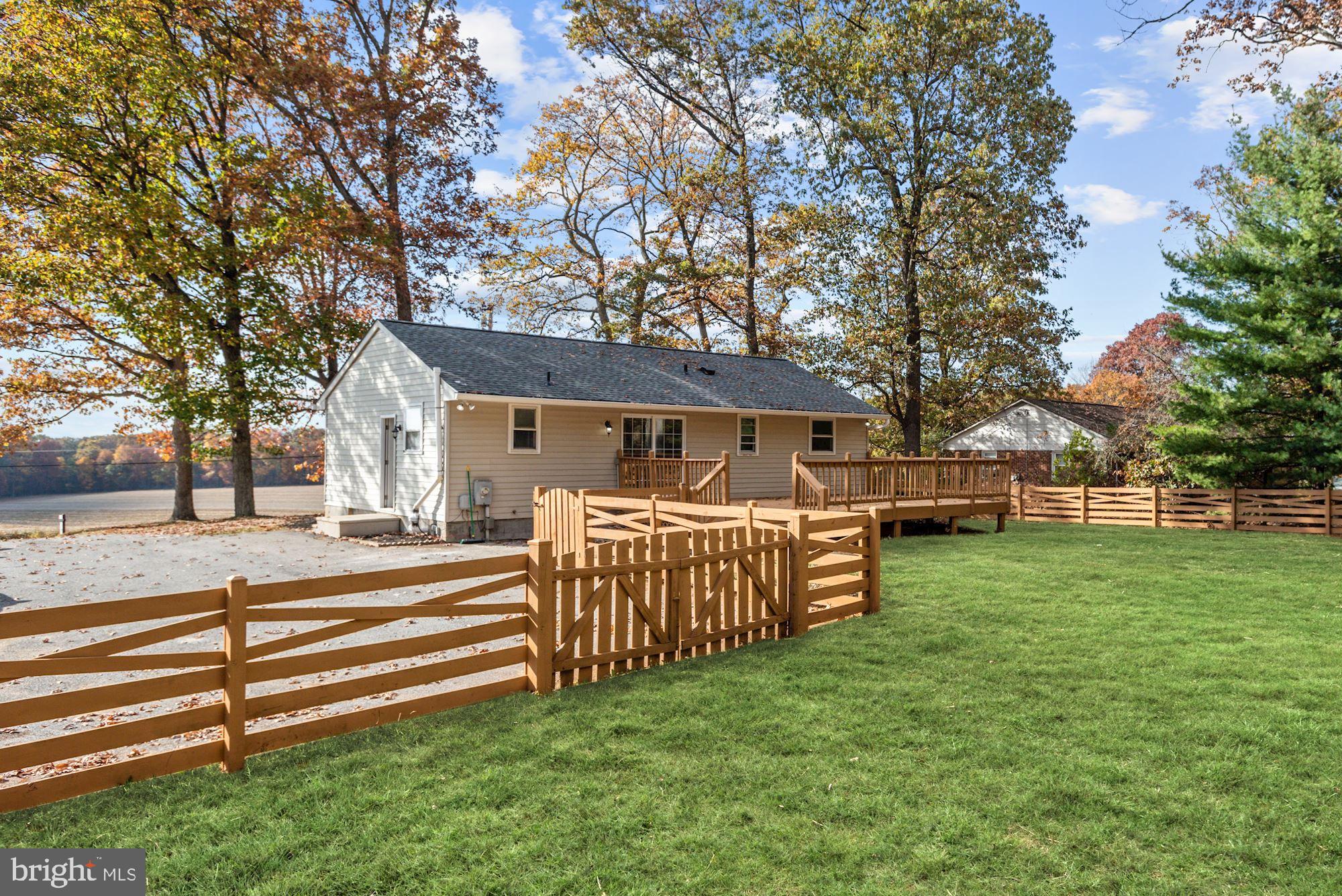 5123 Old Hanover Road Westminster, MD 21158 - Photo 30 of 40 Fenced Backyard