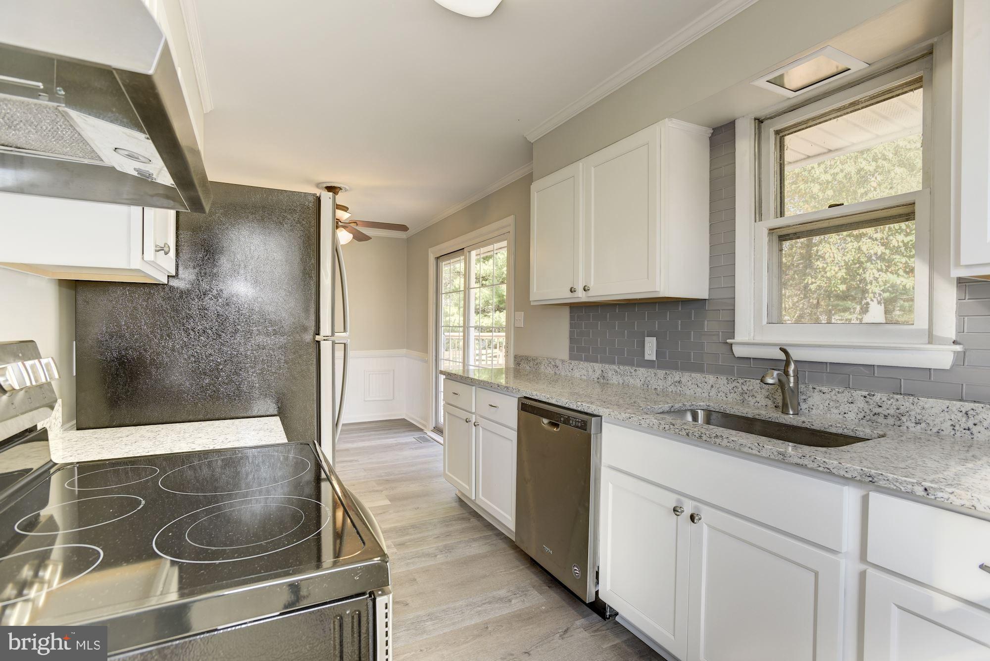 5123 Old Hanover Road Westminster, MD 21158 - Photo 7 of 40 Kitchen