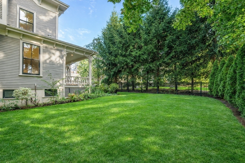 73 Herrick Road Newton, MA 02459 - Photo 38 of 40