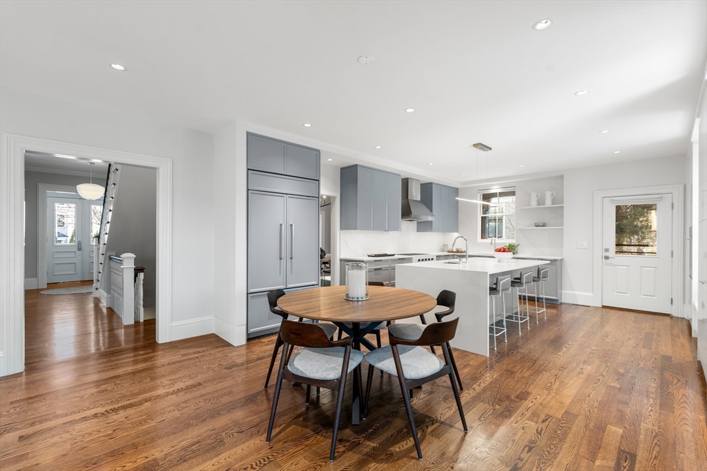 73 Herrick Road Newton, MA 02459 - Photo 8 of 40