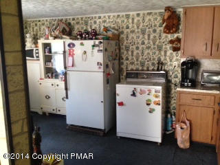 236 Main Street Moosic, PA 18507 - Photo 14 of 16 Kitchen 2nd floor
