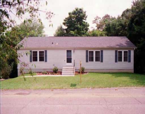 177 Foxwood Road Coraopolis, PA 15108 - Photo 1 of 1