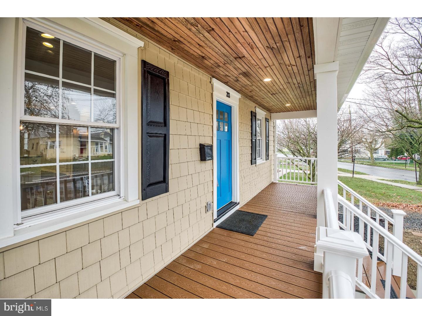 213 North Forklanding Road Maple Shade, NJ 08052 - Photo 2 of 21 Porch