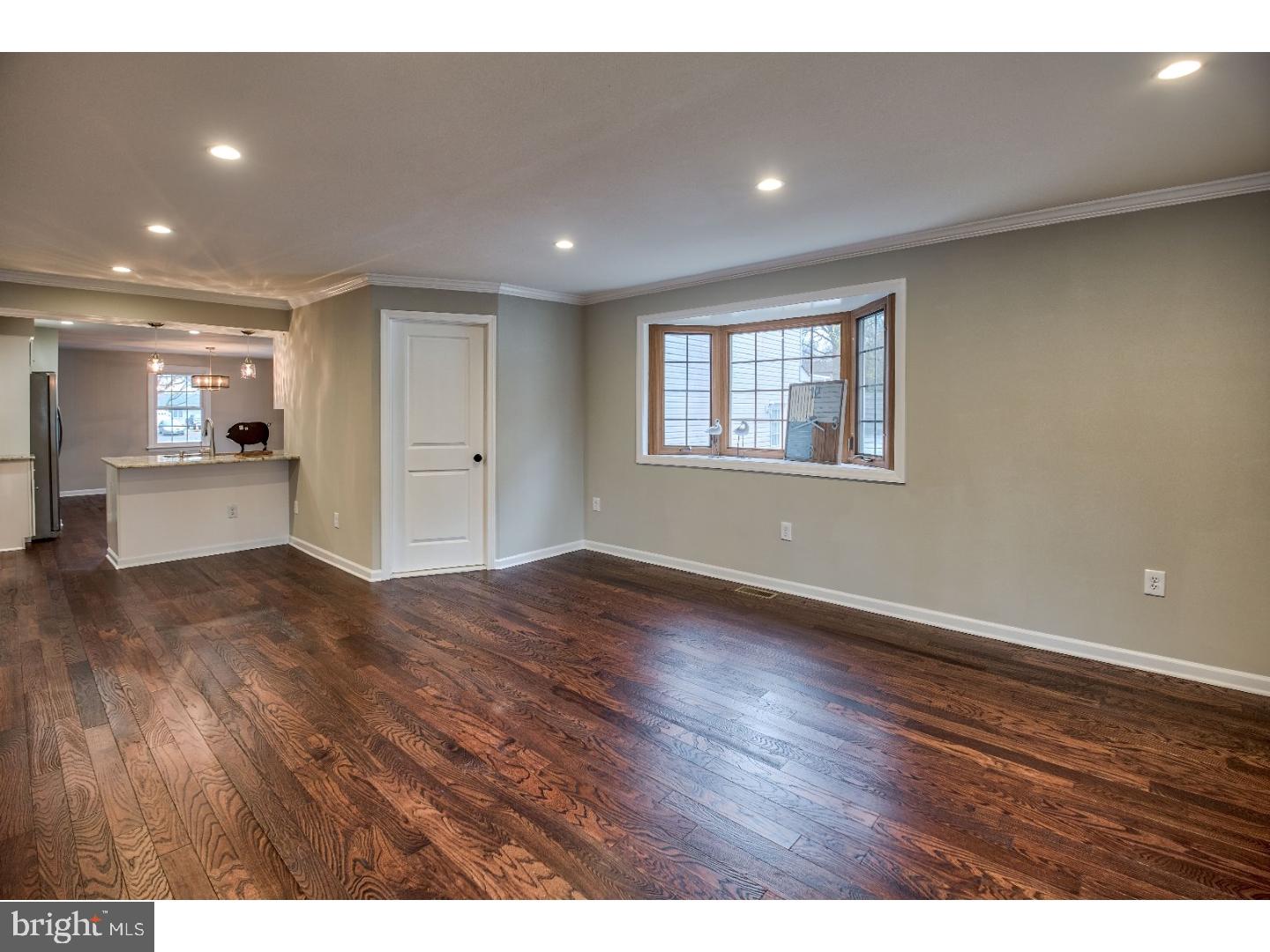 213 North Forklanding Road Maple Shade, NJ 08052 - Photo 11 of 21 Family Room
