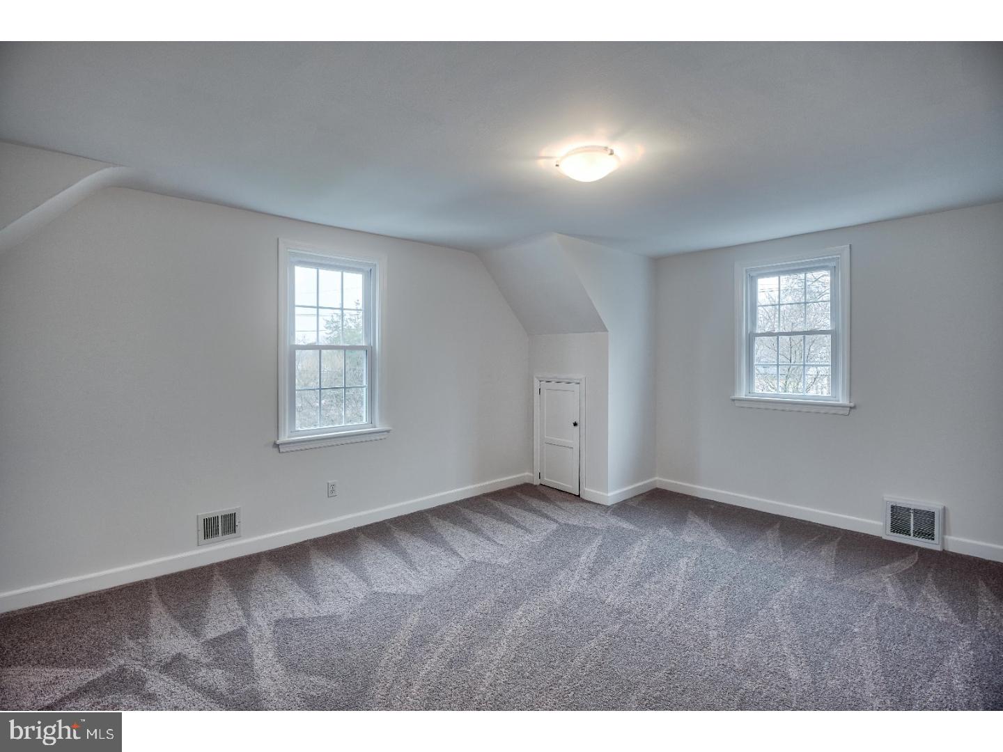 213 North Forklanding Road Maple Shade, NJ 08052 - Photo 17 of 21 Bedroom 3