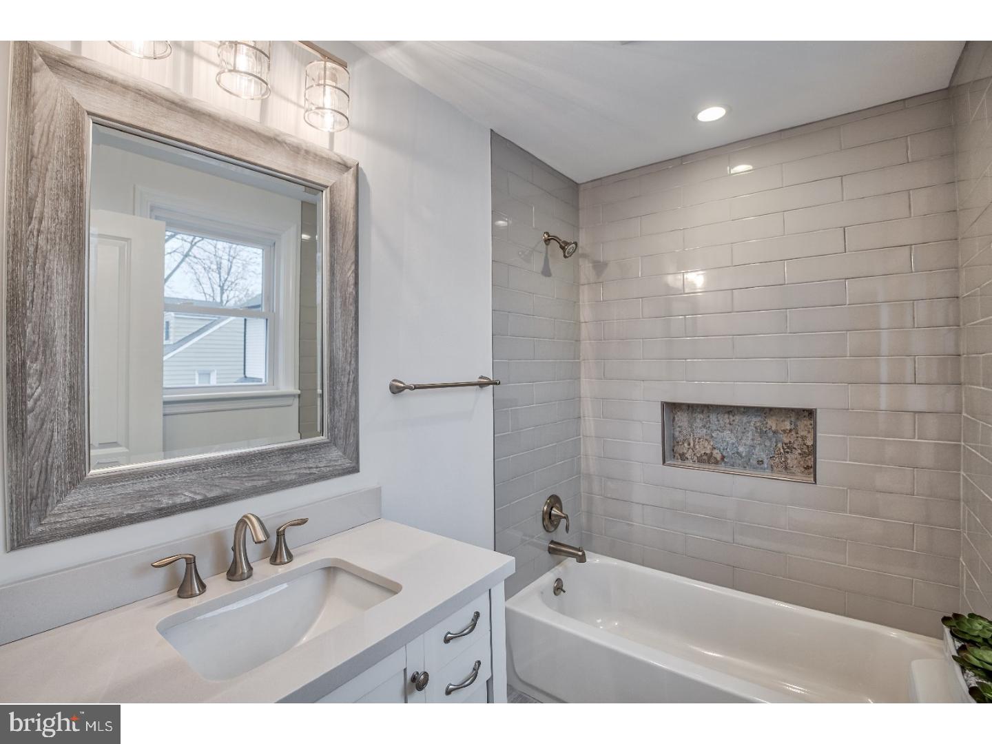 213 North Forklanding Road Maple Shade, NJ 08052 - Photo 18 of 21 Bathroom