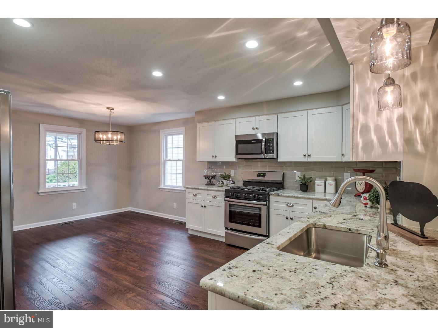 213 North Forklanding Road Maple Shade, NJ 08052 - Photo 5 of 21 Kitchen