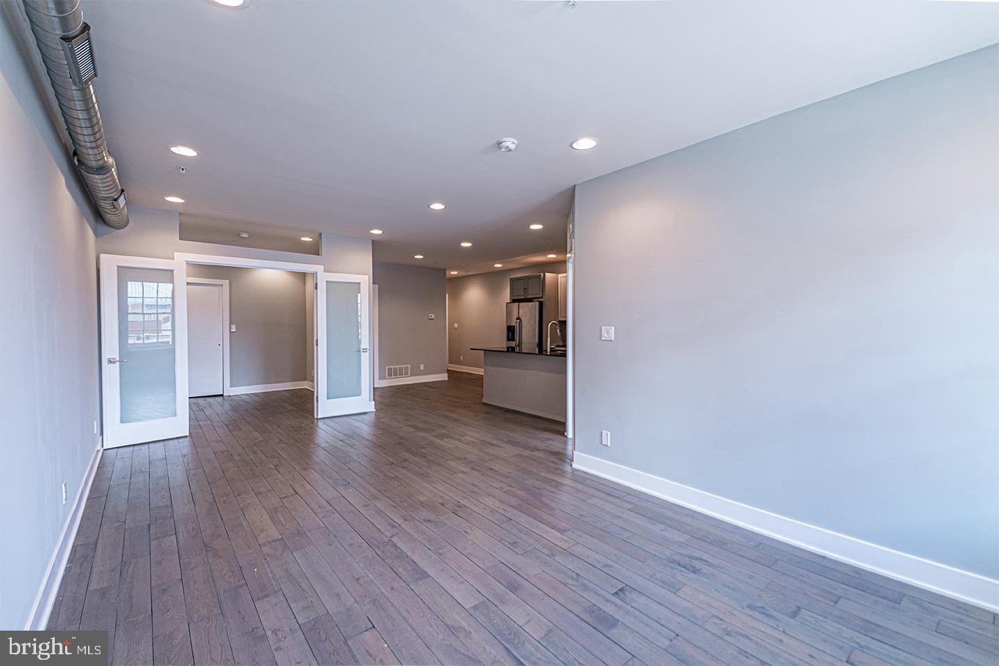 135 North 3rd Street, Unit 2D Philadelphia, PA 19106 - Photo 9 of 20