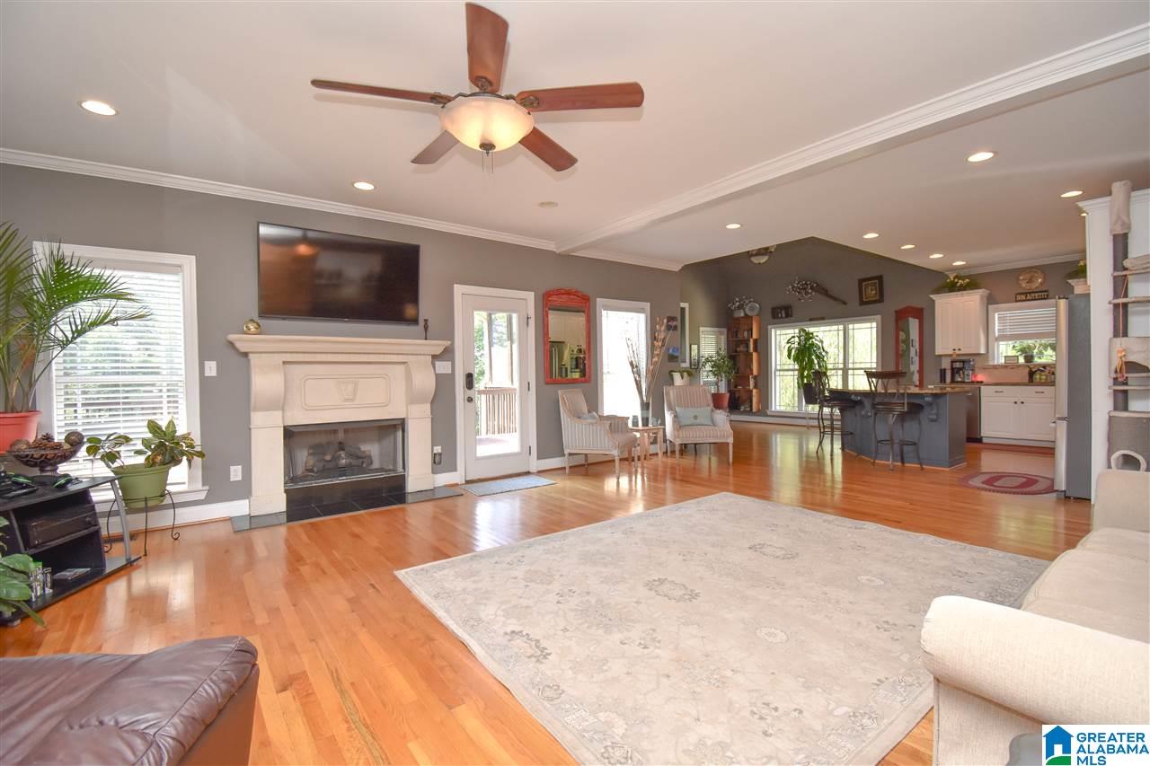 242 Grande View Circle Alabaster, AL 35114 - Photo 11 of 49