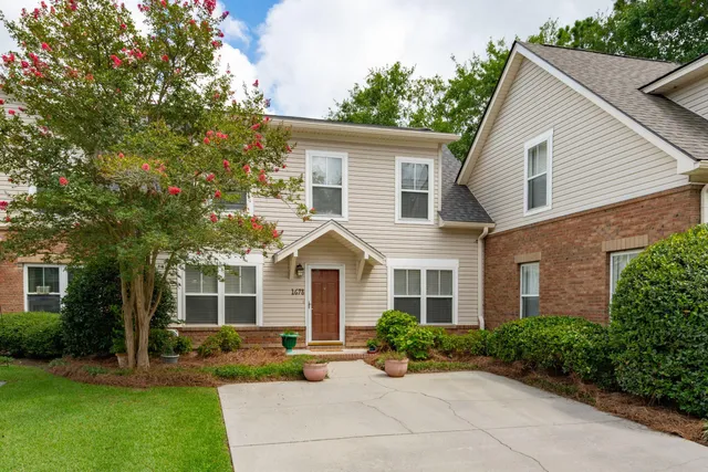 $549,000 | 1678 Lauda Drive, Mount Pleasant, SC 29464