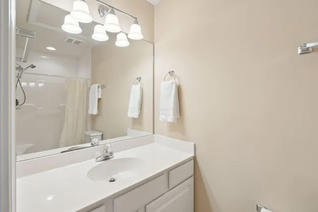 $549,000 | 1678 Lauda Drive, Mount Pleasant, SC 29464