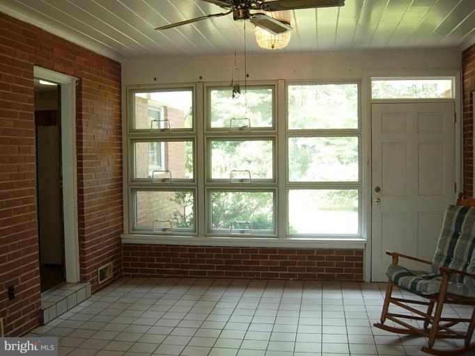812 Notley Road Silver Spring, MD 20904 - Photo 19 of 27 Sunroom #2