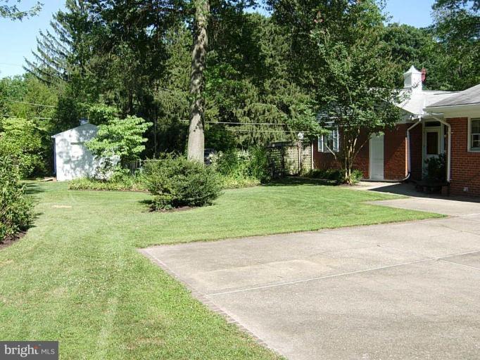 812 Notley Road Silver Spring, MD 20904 - Photo 22 of 27 Patio