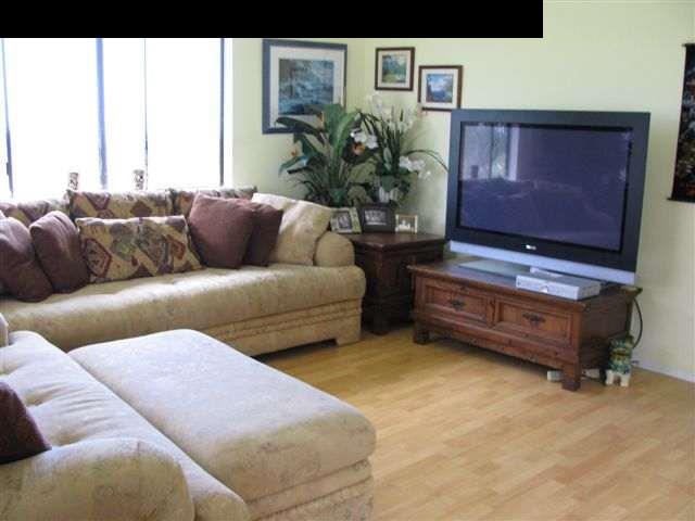500 Kawelo Road Haiku, HI 96708 - Photo 4 of 13 a living room with furniture