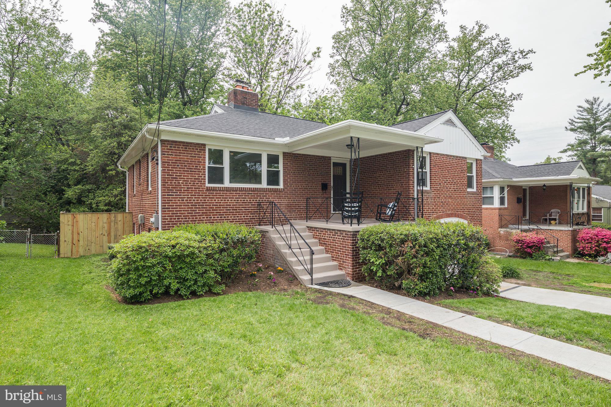9508 Hale Place Silver Spring, MD 20910 - Photo 2 of 30 Exterior (Front)