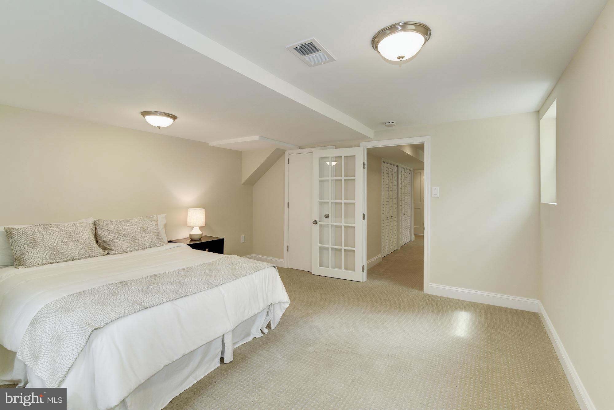 9508 Hale Place Silver Spring, MD 20910 - Photo 21 of 30 Office/Bedroom #4