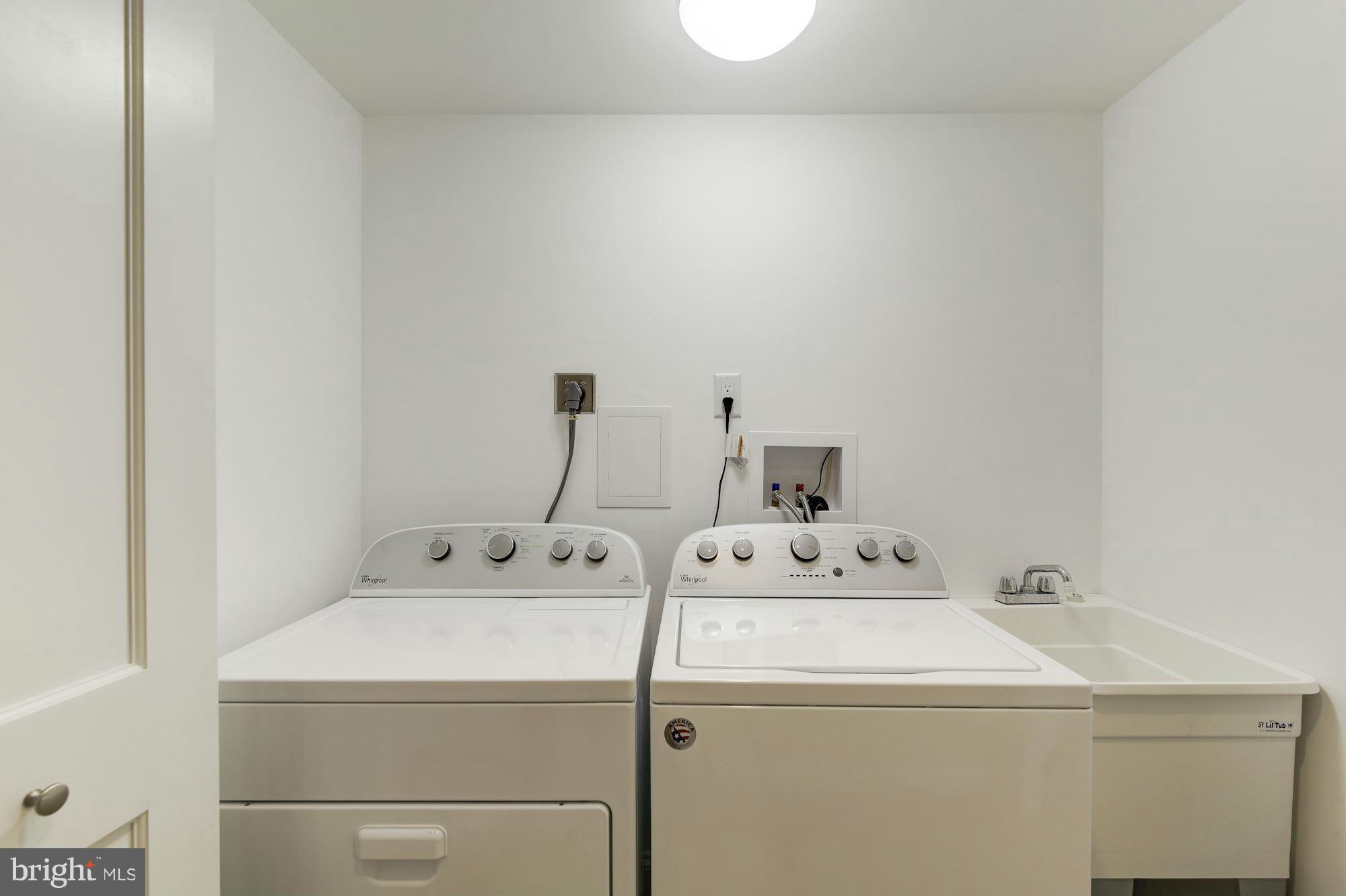 9508 Hale Place Silver Spring, MD 20910 - Photo 24 of 30 Laundry