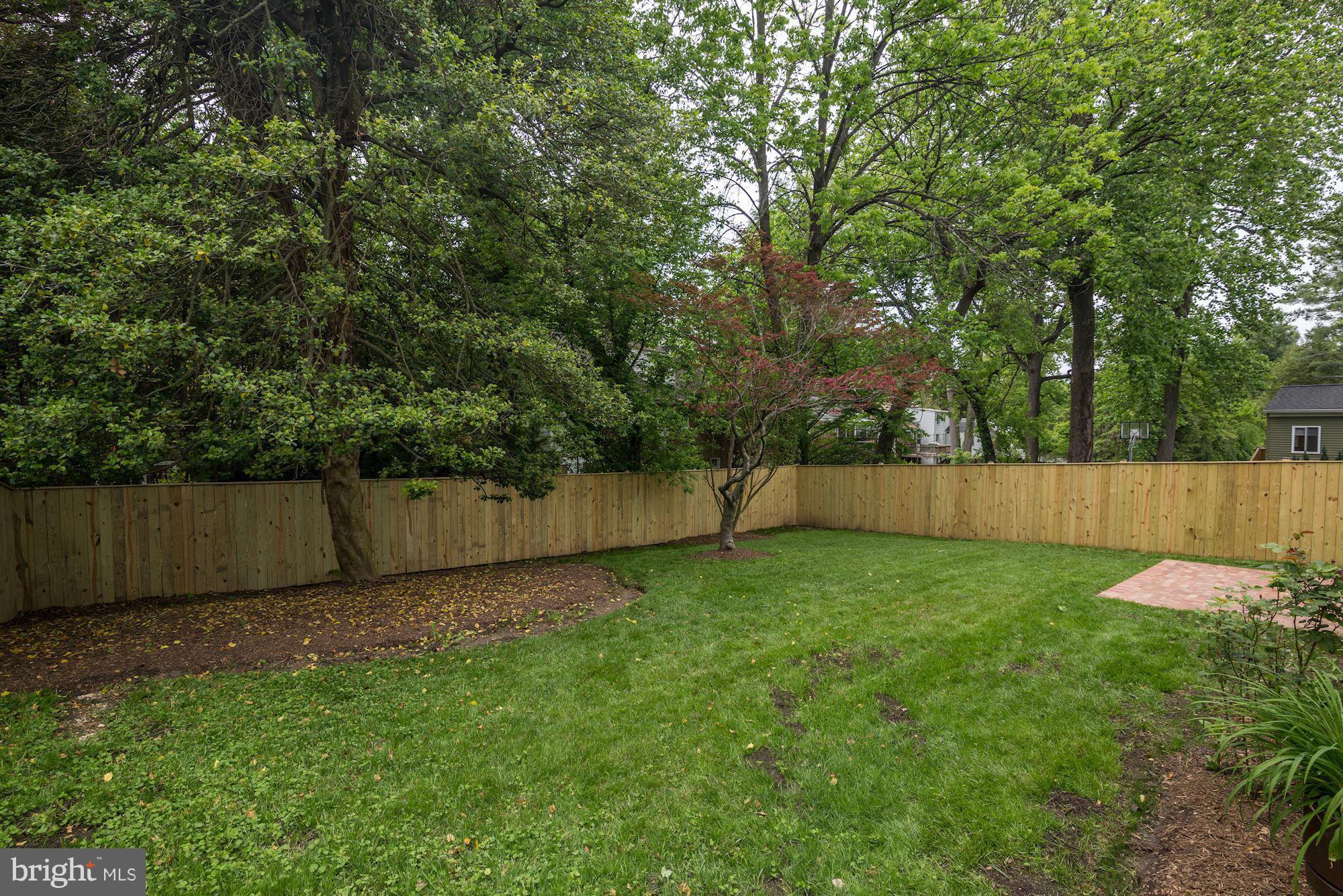 9508 Hale Place Silver Spring, MD 20910 - Photo 28 of 30 Exterior (Rear)