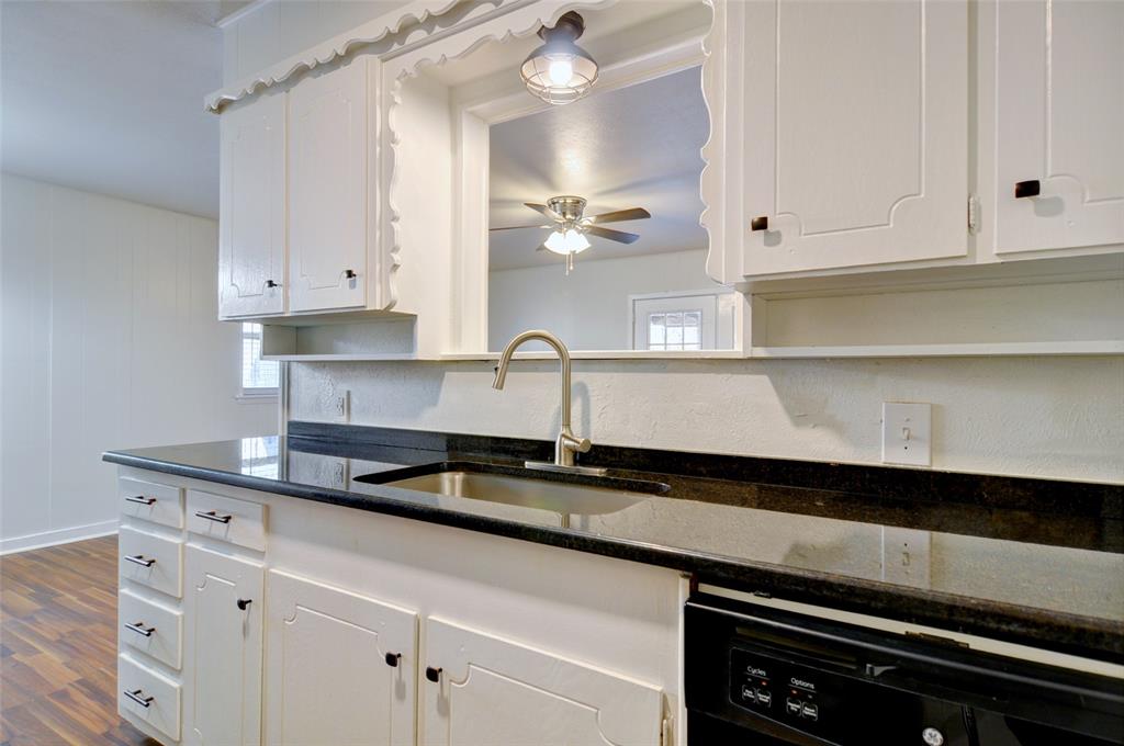 208 Rolling Hills Drive Aledo, TX 76008 - Photo 15 of 28