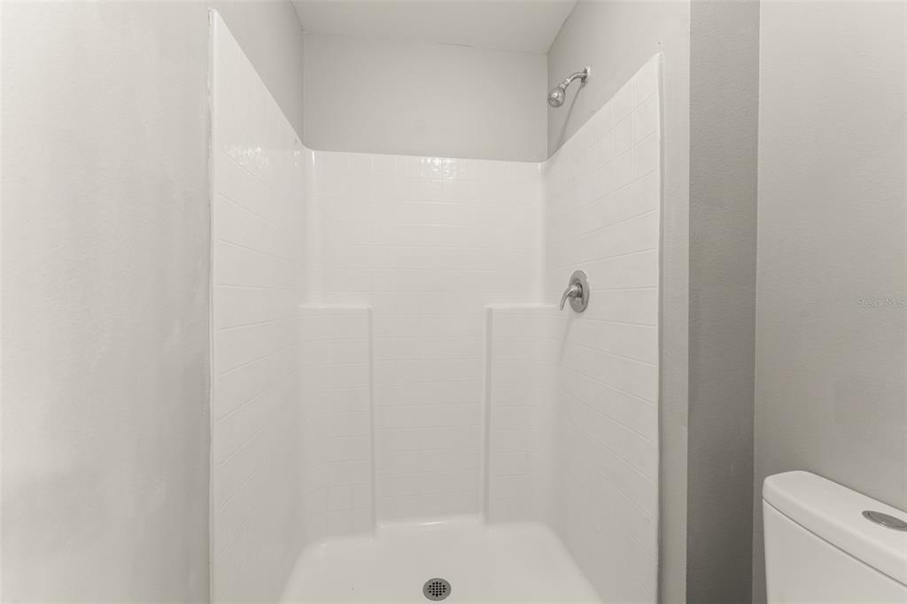 881 Vanderbilt Drive Eustis, FL 32726 - Photo 11 of 36