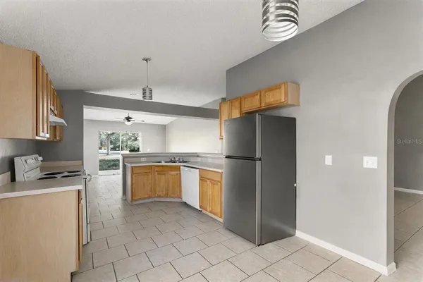 $318,000 | 881 Vanderbilt Drive, Eustis, FL 32726
