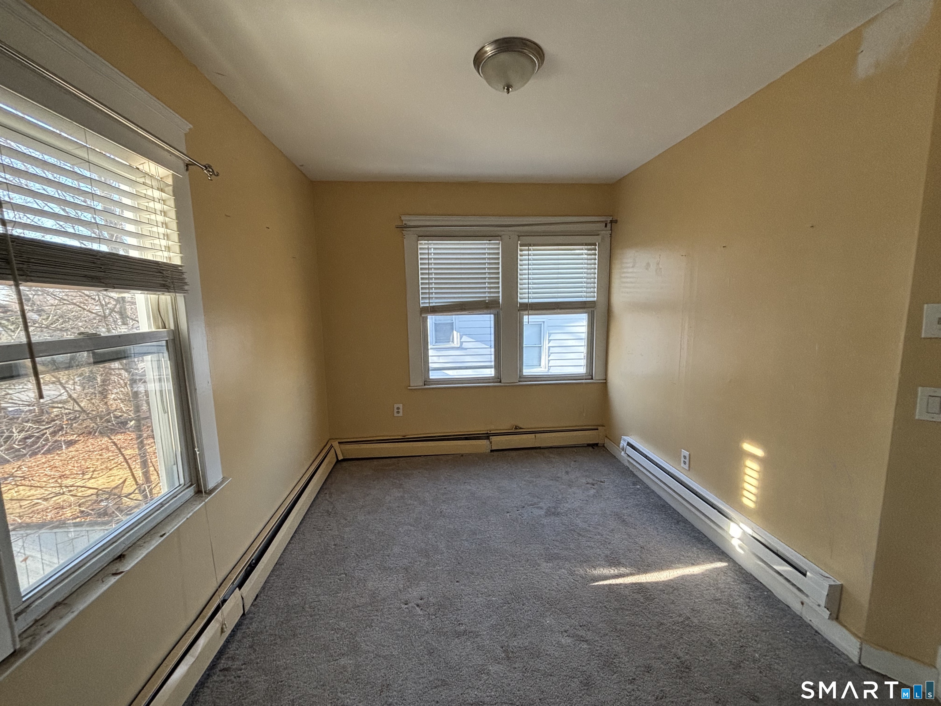 306 Homestead Avenue Waterbury, CT 06705 - Photo 16 of 24