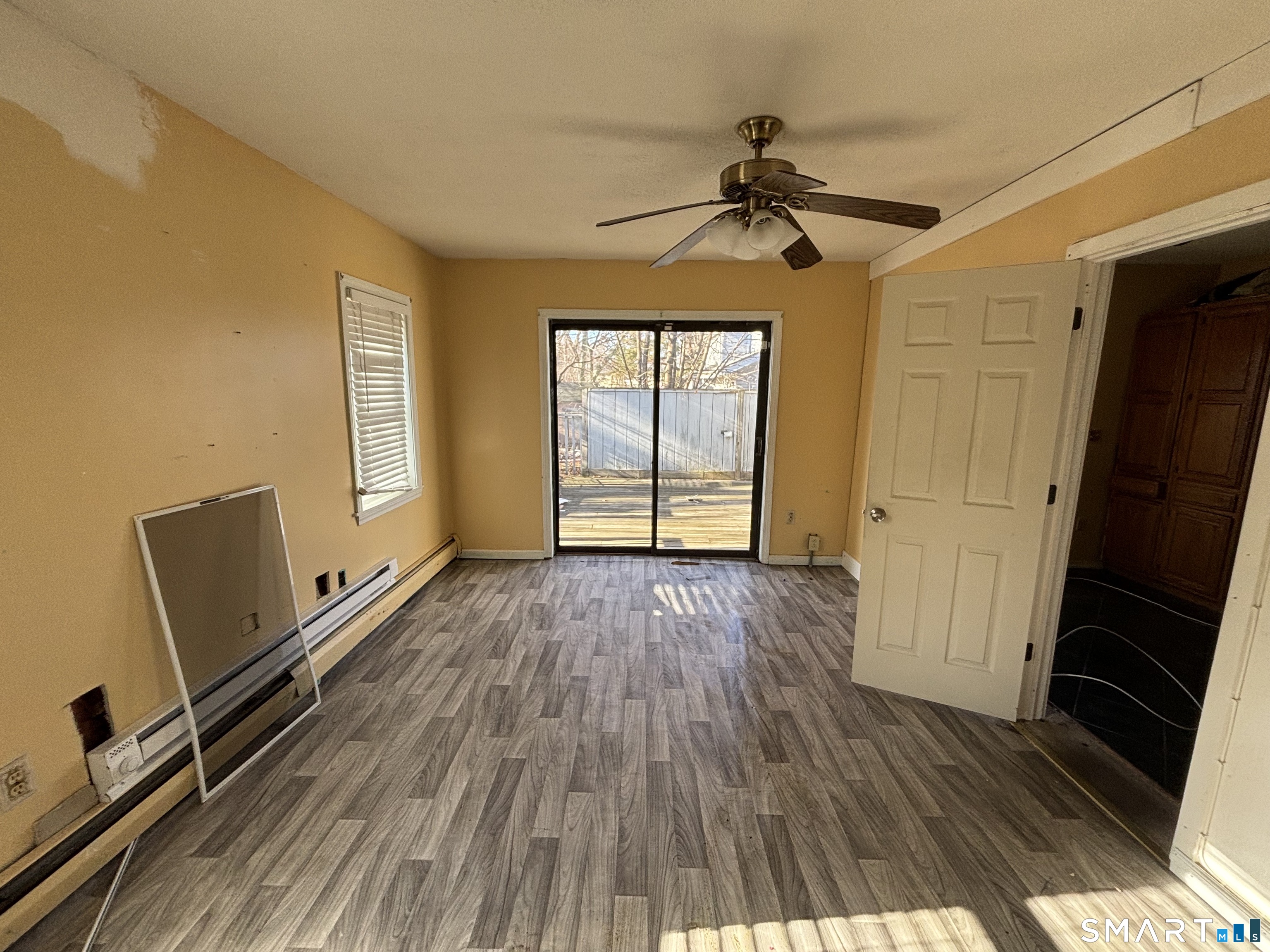 306 Homestead Avenue Waterbury, CT 06705 - Photo 10 of 24