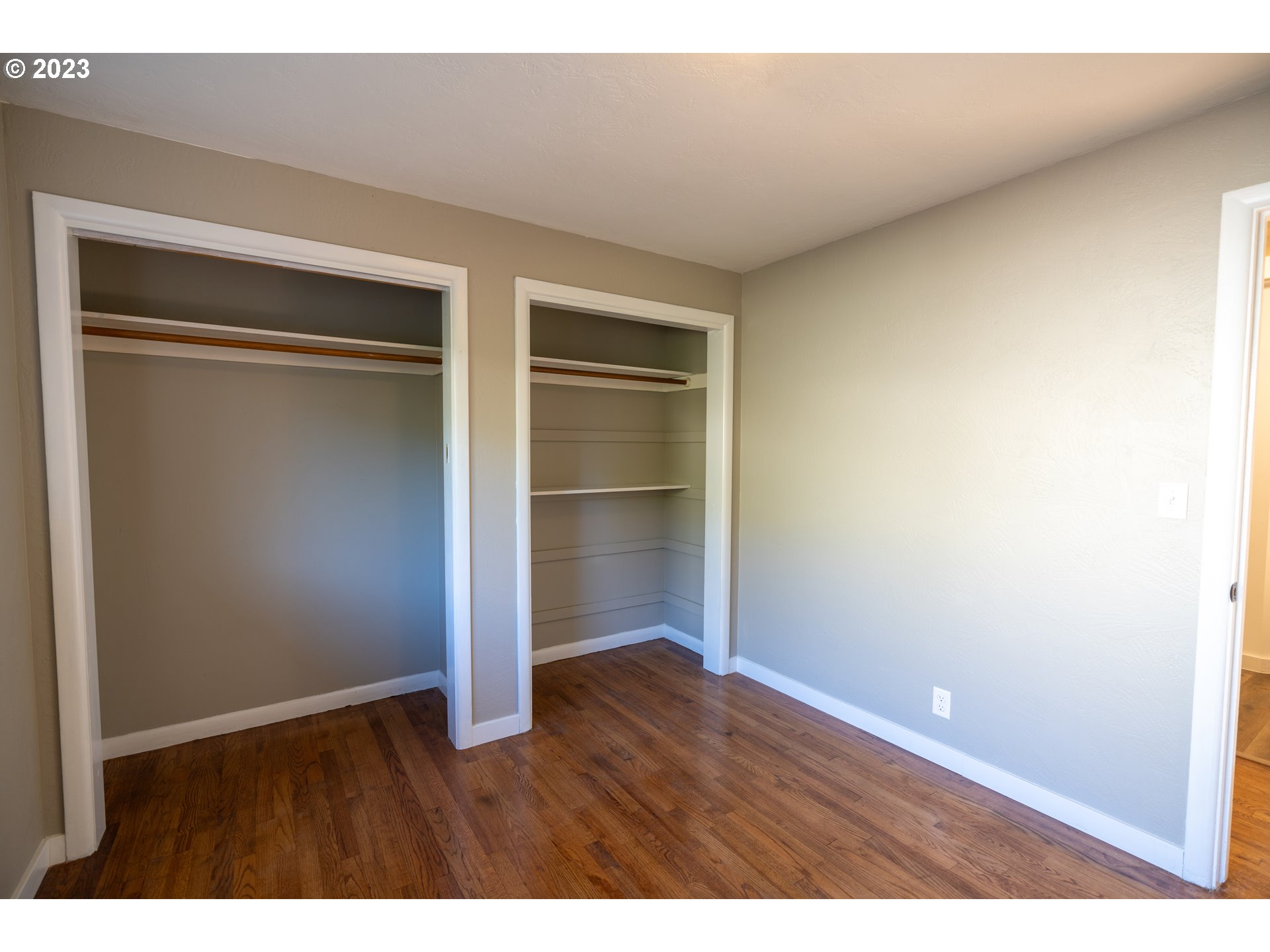 70 Greenvale Drive Springfield, OR 97477 - Photo 27 of 46 Bedroom